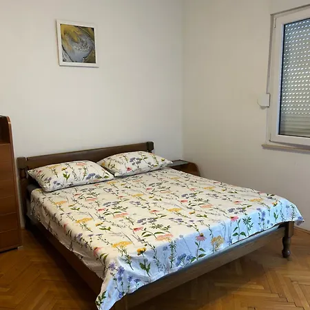 Bobi Apartamento Split